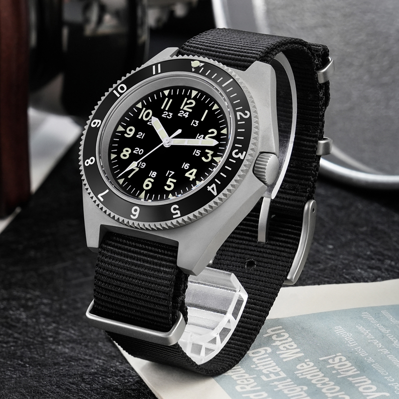Watchdives WD1972 Quartz Watch - Jewelry Box With Watches reseña y precio