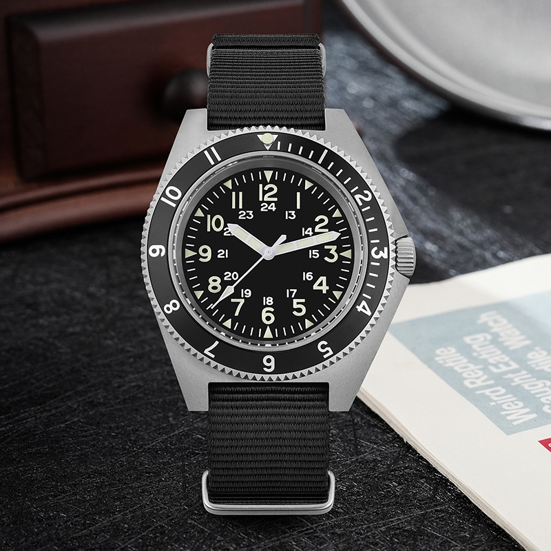 Watchdives WD1972 Quartz Watch - Jewelry Box With Watches reseña y precio