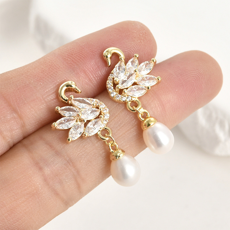 14k Electroplated Real Gold Co - Pearl Stud Earrings reseña y precio